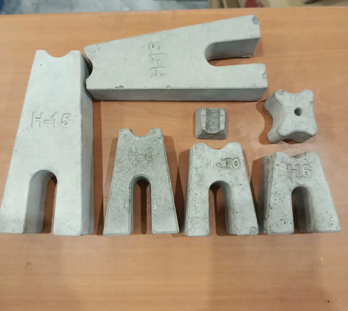 Các Loại Viên Kê Bê Tông quận 8