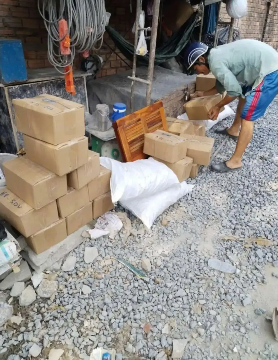 Giao Hàng Viên Kê Bê Tông Quận 8