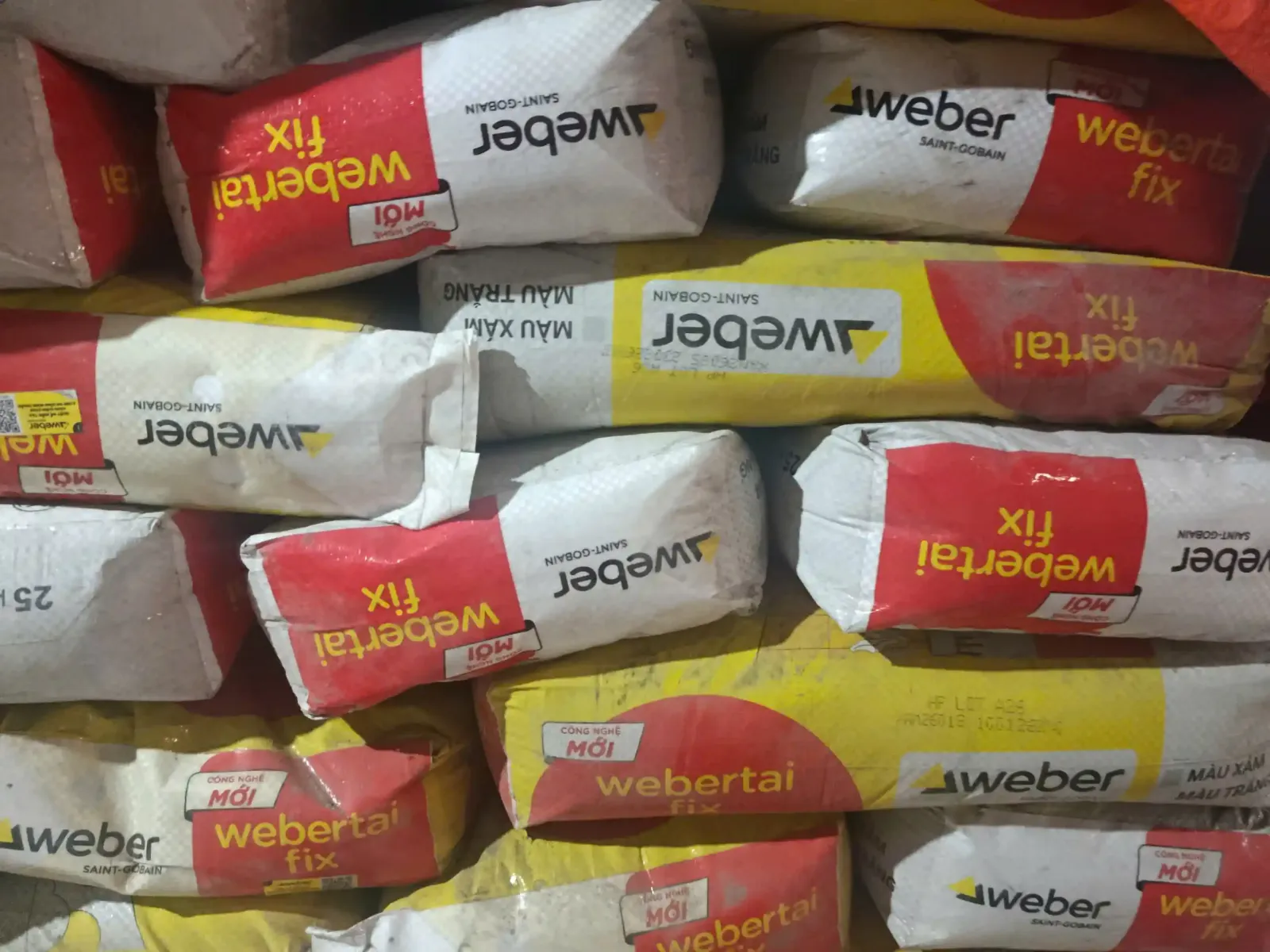 các dòng keo dán gạch lát nền - weber
