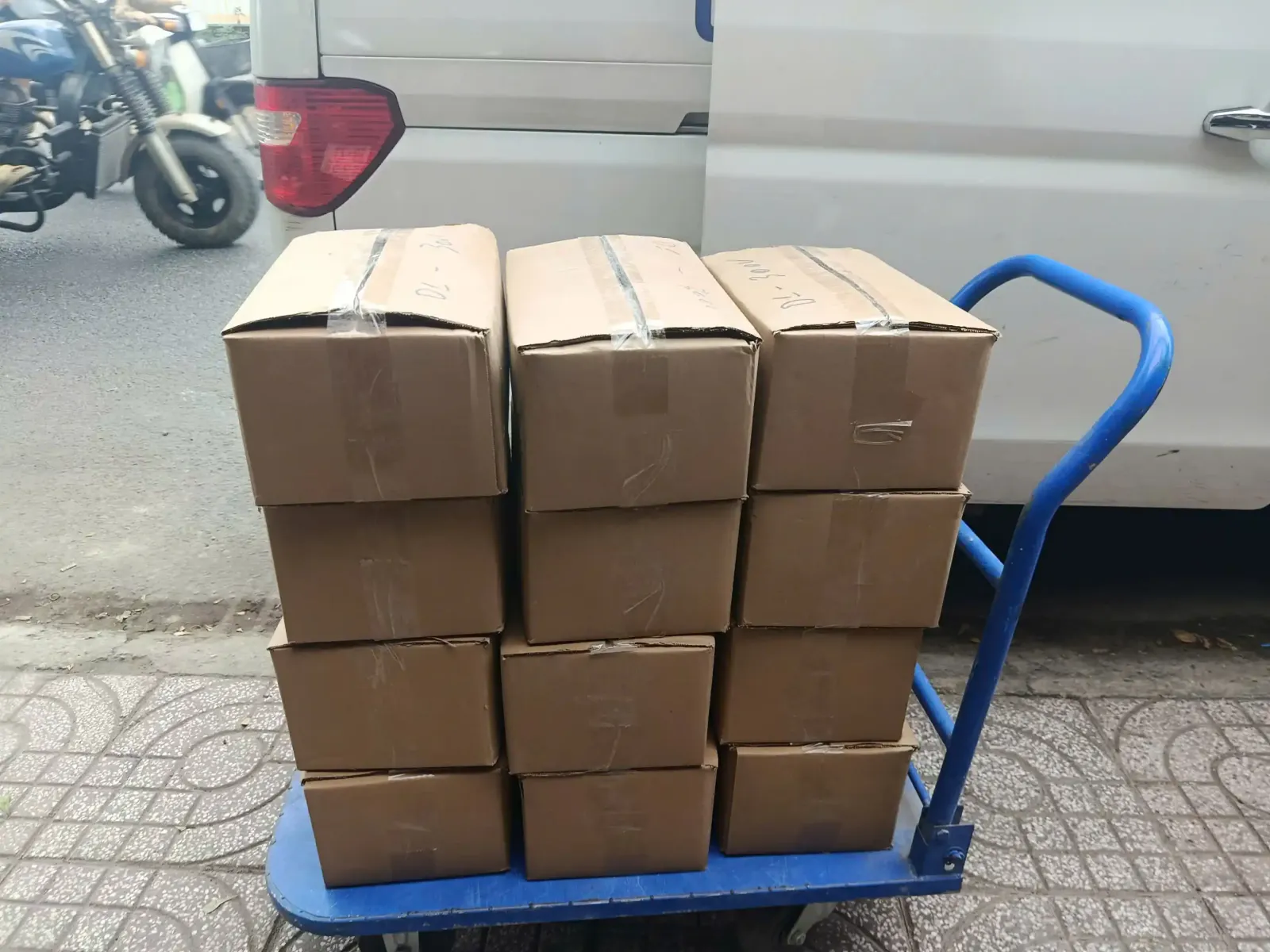 Logistics Viên Kê Bê Tông H15