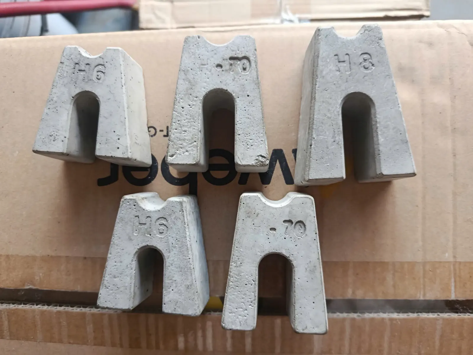 báo giá cục kê bê tông mác cao - cục kê chữ h