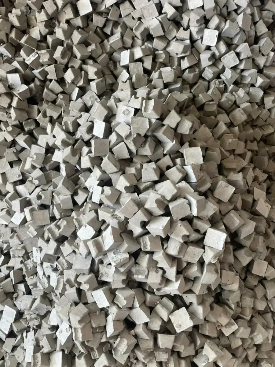 báo giá vật liệu xây dựng - viên kê bê tông