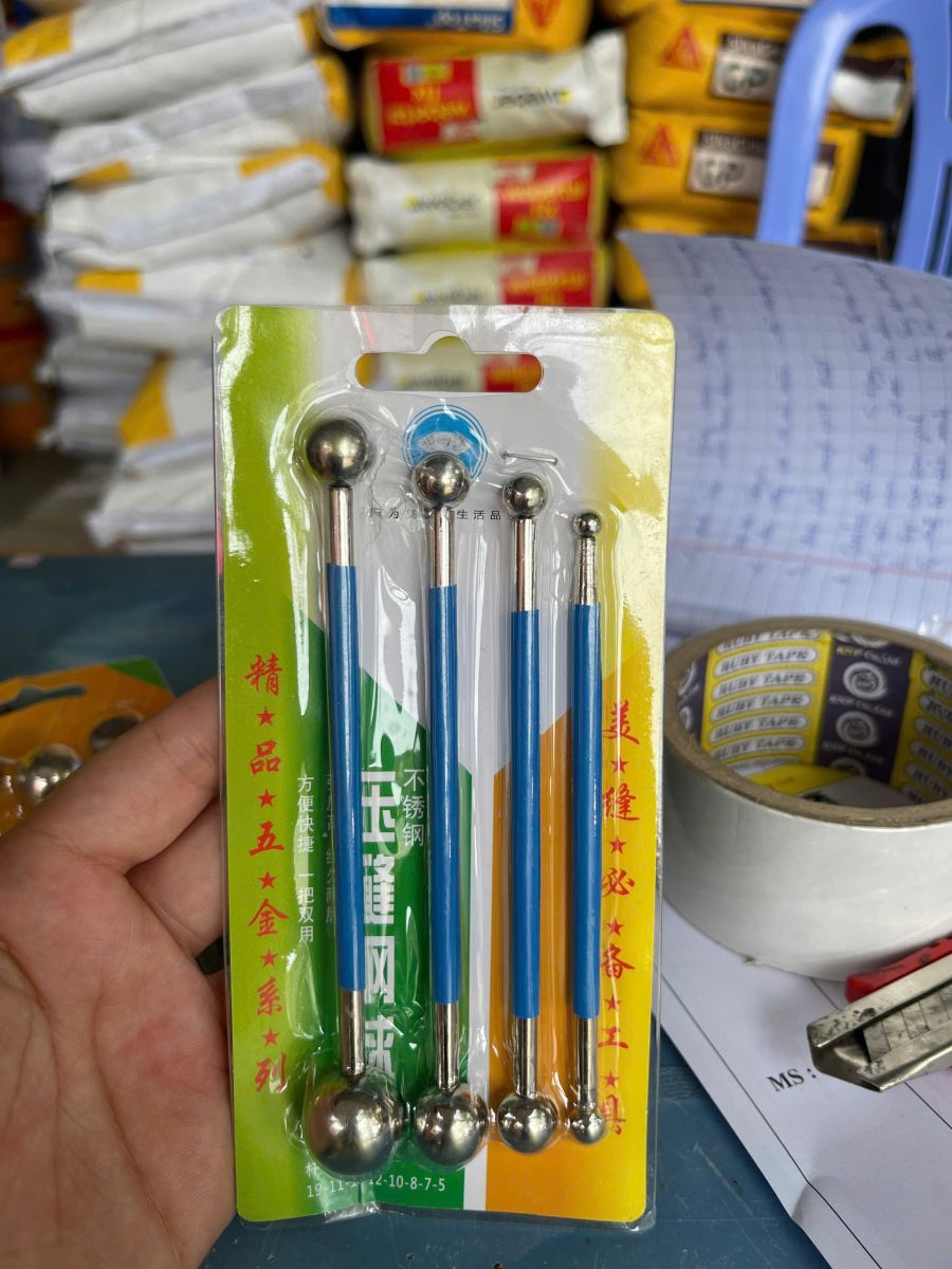 BỘ DỤNG CỤ MIẾT RON TẠI VLXD HỒNG NGÁT NHÀ BÈ